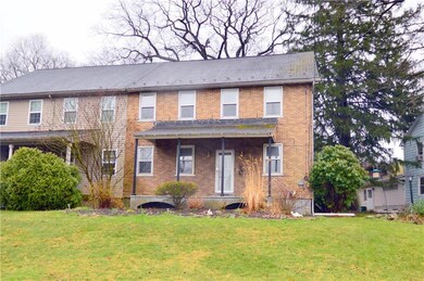 640 Furnace St, Emmaus, PA 18049 - photo 2