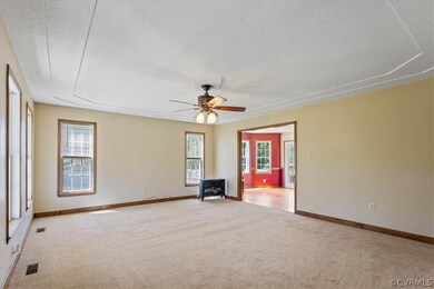 18490 Templeton Rd, Disputanta, VA 23842 - photo 5