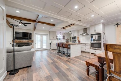 900 Springdale Rd, Bedford, TX 76021 - photo 7