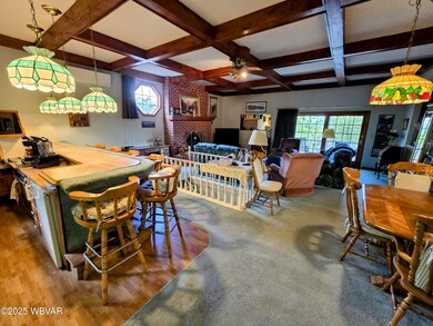 2ND FL LIVING AREA