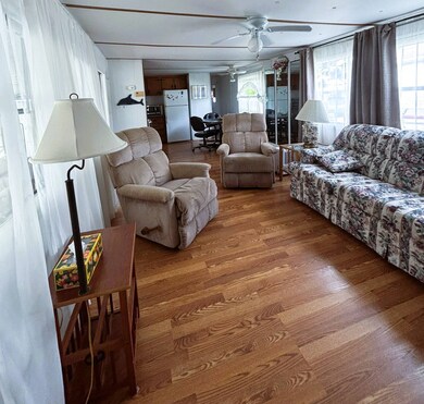 160 Phyllis Dr, Sebastian, FL 32958 - photo 7