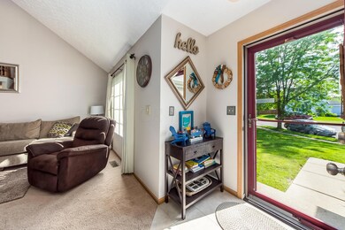 S - 766 Windy Hill Ln - 001