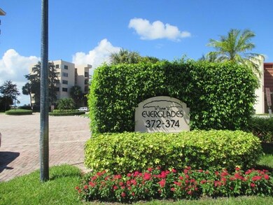 372-374 everglades sign