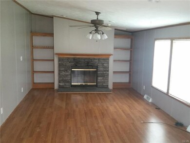 6268 Kaylor Ct, Slatington, PA 18080 - photo 5