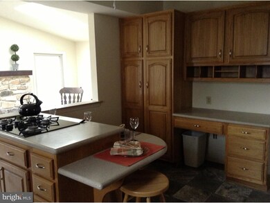 2757 Valley Woods Rd, Hatfield, PA 19440 - photo 6