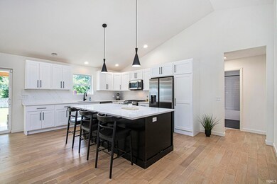 30330 Pine Bluff Dr, Elkhart, IN 46517 - photo 4