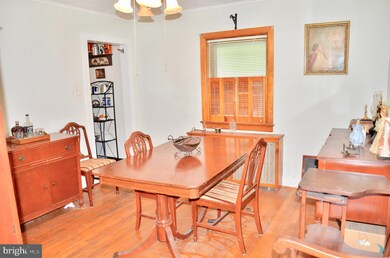 909 Crown Point Rd, Westville, NJ 08093 - photo 4