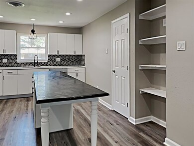 2215 N Alexander St, Sherman, TX 75092 - photo 6