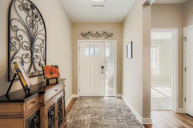 19690 116th Ave N - MLS Sized - 005 - 05 Foyer.jpg