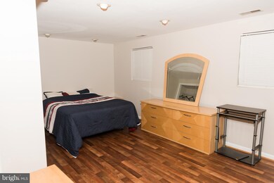 7613 Devries Dr, Lorton, VA 22079 - photo 6