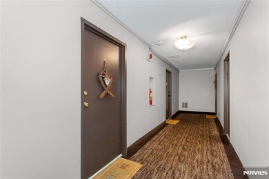 Stratford House unit 6E, Hackensack, NJ 07601 - photo 5