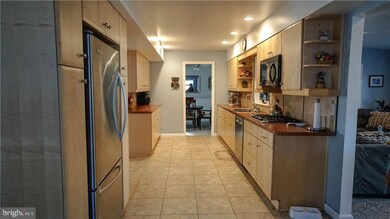 25 Country Club Blvd, Little Egg Harbor Township, NJ 08087 - photo 4