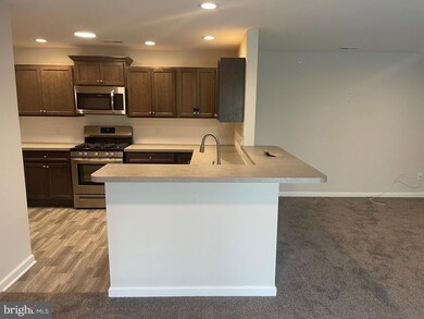 168 Natalie Rd unit 168, Riverside, NJ 08075 - photo 2