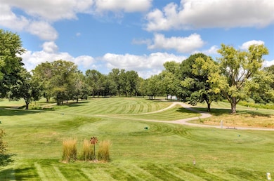 3957 92nd Dr, Urbandale, IA 50322 - photo 4