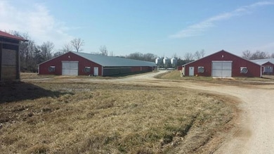 394 Whitaker Rd, Shelbyville, TN 37160 - photo 4