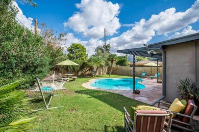 05_Private Backyard