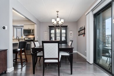 1251 Chalet Rd unit 200, Naperville, IL 60563 - photo 2