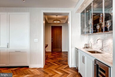 Four Seasons Residential Condos unit 2404, Baltimore, MD 21202 - photo 4