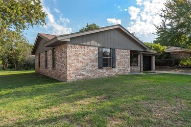 401 Throckmorton St, Weatherford, TX 76086 - photo 5