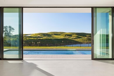 10947 Monte Rosa Dr, Palm Beach Gardens, FL 33412 - photo 3