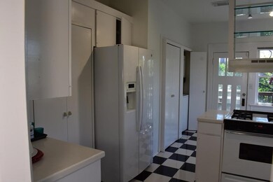 1611 Colquitt St unit 2, Houston, TX 77006 - photo 6