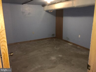 541 Newton Ave, Camden, NJ 08103 - photo 6