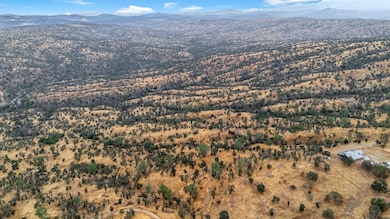 37749 Misty Ridge Rd, Raymond, CA 93653 - photo 6