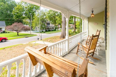 326 Kelly St, Statesville, NC 28677 - photo 6