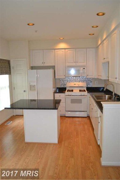 21332 Bunyan Cir, Germantown, MD 20876 - photo 3