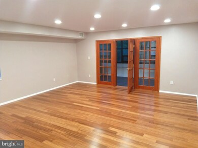 2903 Fallstaff Rd unit 603, Baltimore, MD 21209 - photo 4