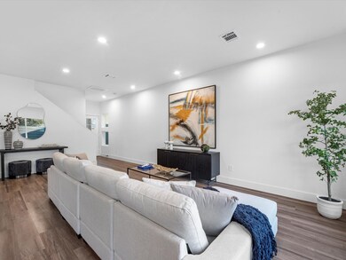 2130 Wavell Court St St, Houston, TX 77088 - photo 3