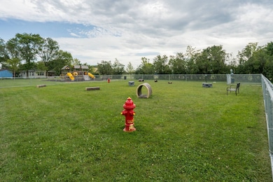 288 Kingsway Dr, North Mankato, MN 56003 - photo 4