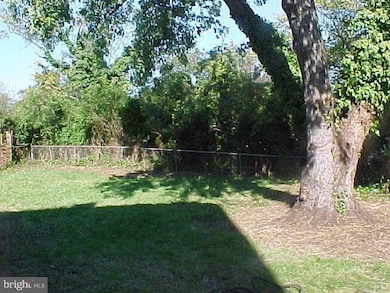 3204 Culver St, Temple Hills, MD 20748 - photo 4