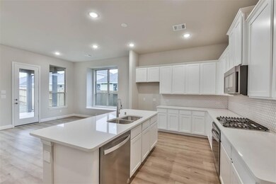 10276 Bayou Oaks Dr, Conroe, TX 77385 - photo 7