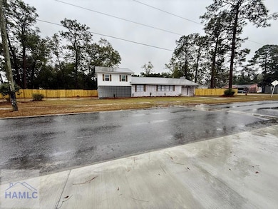 204 N Palm St, Jesup, GA 31546 - photo 3