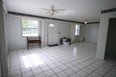 4114 Selberg Living-Dining