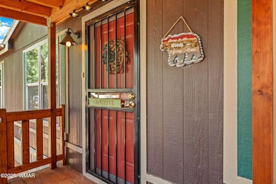 WELCOMING FRONT DOOR