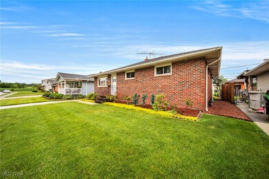 30888 Harrison Rd, Wickliffe, OH 44092 - photo 2