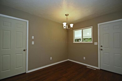 Kitchen Eating Space