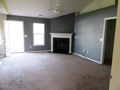 101 Two Putt Living Room