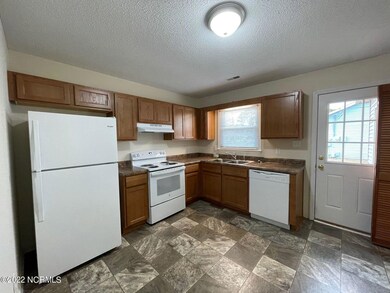 202 Appaloosa Dr, Jacksonville, NC 28540 - photo 4