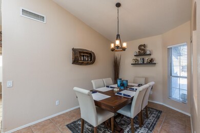 8) FORMAL DINING