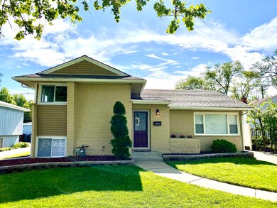 17121 Whittier Ave, Hazel Crest, IL 60429 - photo 3