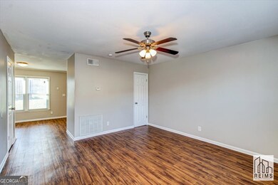 2201 Walden Dr unit B-1, Augusta, GA 30904 - photo 4