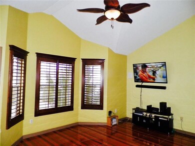 14512 Las Aguilas Dr, Horizon City, TX 79928 - photo 2