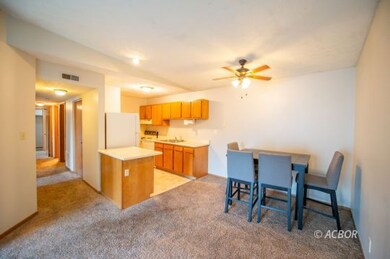 247 W Union 302 B
