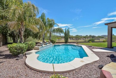 4219 W Reddie Loop, Phoenix, AZ 85083 - photo 3