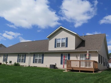 1138 W Sugarberry Ct, Bloomington, IN 47404 - photo 3