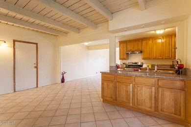 06Kitchen (6)
