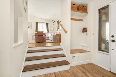 604 Iona Ln, Saint Paul, MN 55113 - photo 5